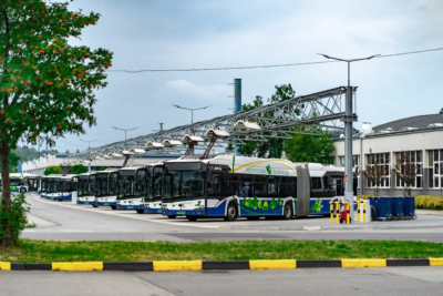 bus roulant à l'électrique