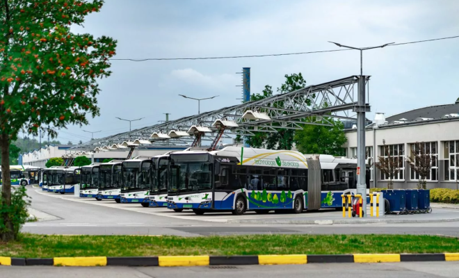 bus roulant à l'électrique